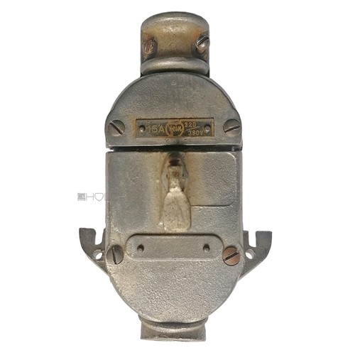 Connettore corrente vecchio - connettore,