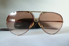 Occhiali da sole classici