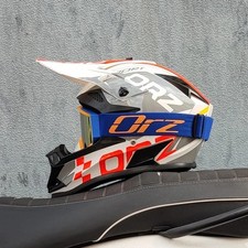 Casco motocross fuoristrada