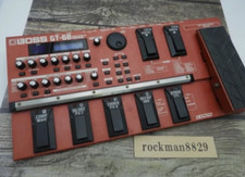 BOSS GT-6B Pedale Processore