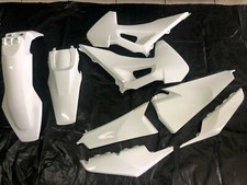 KIT PLASTICHE HUSQVARNA FC 250 350 450 2019 2020 2021 2022 5 PZ COLORE BIANCO