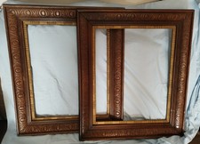 COPPIA DI VECCHIE CORNICI VINTAGE IN LEGNO INTAGLIATO