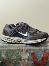 Nike Vomero 5 scarpe da corsa