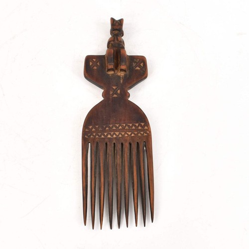 Comb figurativo nyamwezi - comb,