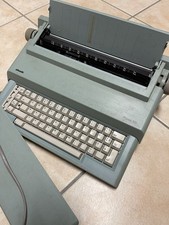 MACCHINA DA SCRIVERE OLIVETTI PRAXIS 100