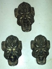 PIEDINI PER PORTASIGARETTE CON