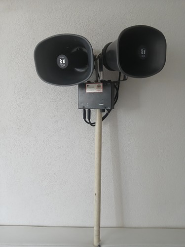 Coppia altoparlanti tromba - altoparlanti,