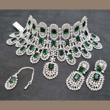 Set orecchini collana