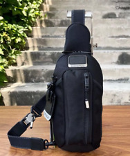 Nuova borsa a tracolla Tumi