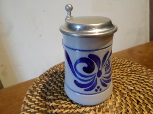 Boccale birra con - a, coperchio