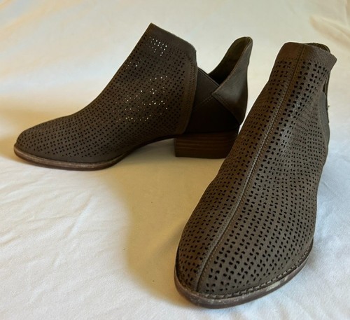 Stivaletti vince camuto euc - camuto,