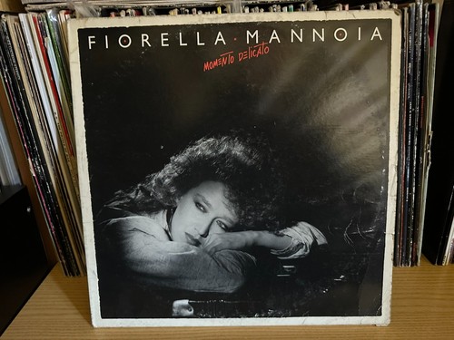 Fiorella mannoia momento - fiorella, –