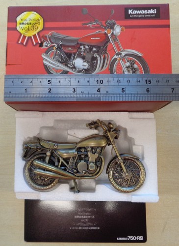 Kawasaki z750 die cast - die,