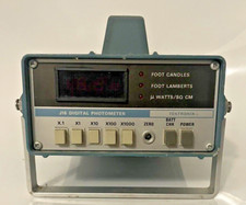 Tektronix J16 Digital Photometer/Radiometer FOTOMETRO  RADIOMETRO DIGITALE J6503