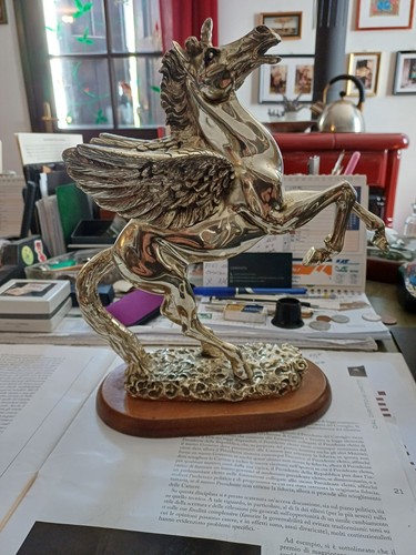 Cavallo pegaso scultura - pegaso, in