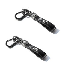 Portachiavi in pelle e metallo