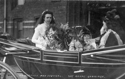Knutsford may day festival - may,