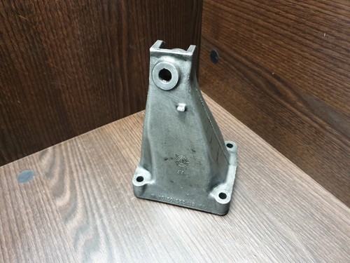 Supporto motore lato - , destro
