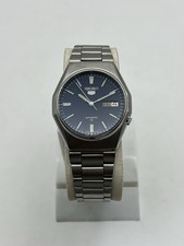 Orologio da polso uomo vintage Seiko 5 7009-8830 automatico 17 Jewels giorno/data Giappone.