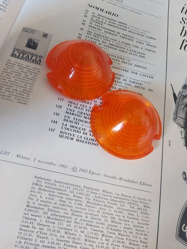 Coppia gemme plastiche - gemme, frecce