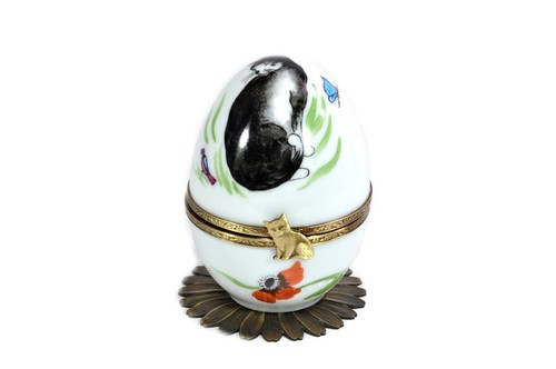 Limoges porcelain musical egg - musical,