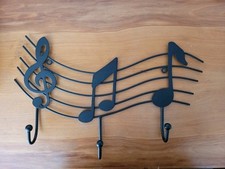 Black Metal Wall Mount Treble