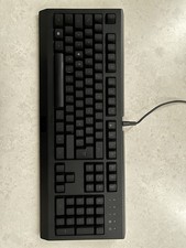 tastiera gaming razer cynosa, retro illuminazione RGB,cavo USB,e tappetino mouse