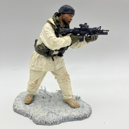 Figurina mcfarlanes militare - figurina,