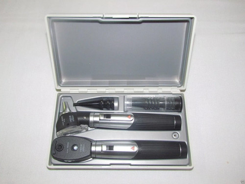 Nuovissimo set oftalmoscopio