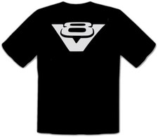 T-shirt nera con logo auto V8