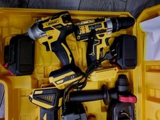 Kit 4in1: Trapano, Avvitatore, Smerigliatrice, Tassellatore | 2x4Ah