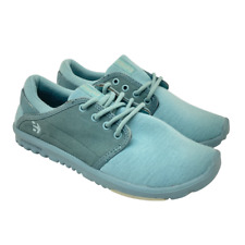 etnies Women’s Low-Cut Scout