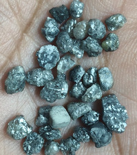 Lotto diamanti grezzi neri