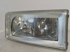 Faro proiettore anteriore