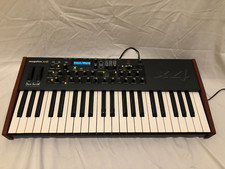 Dave Smith Instruments Mopho