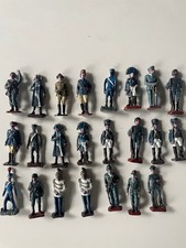 Lotto di 23 antichi soldatini piombo