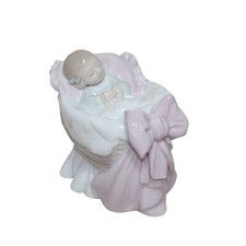Figurina Lladro 6977 nuova con scatola un nuovo tesoro bambina