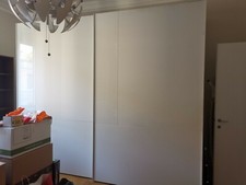 armadio ante scorrevoli bianco