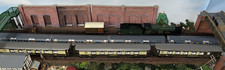 Rare Hornby OO Gauge Rake of 3