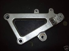 SUPPORTO PEDANA ANTERIORE SINISTRA PER DUCATI 748 2000 (Z0639)