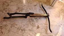 Balestra antica metallo - in,