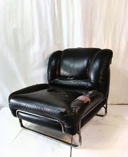 Poltrone armchairs  (2) Space