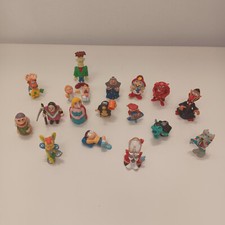 Lotto misto di 18 pupazzetti