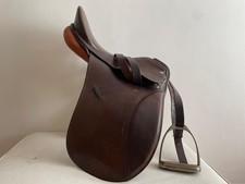 Sella da dressage tedesca in