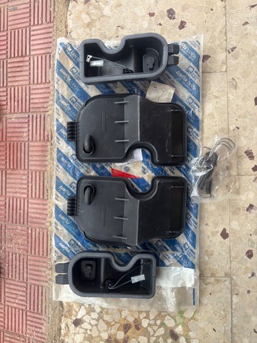 46844865 kit coperchio fanali - ,