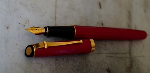 Stylo plume caran ache - caran, en