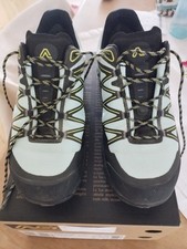 scarpe da trekking donna in goretex colore verde acqua, come nuove
