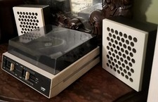 Giradischi amplificato Lesa Sc 1906, 33, 45 e 78 giri, funzionante. 