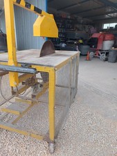 sega circolare per legno con banco