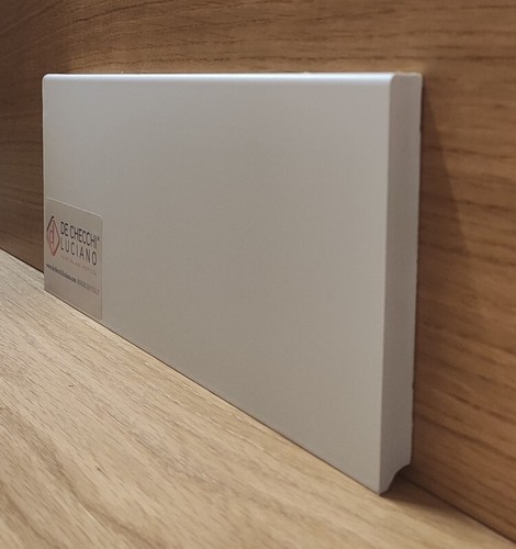 Zoccolino battiscopa 120x12mm - zoccolino,